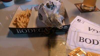 Bodega Burger Shop