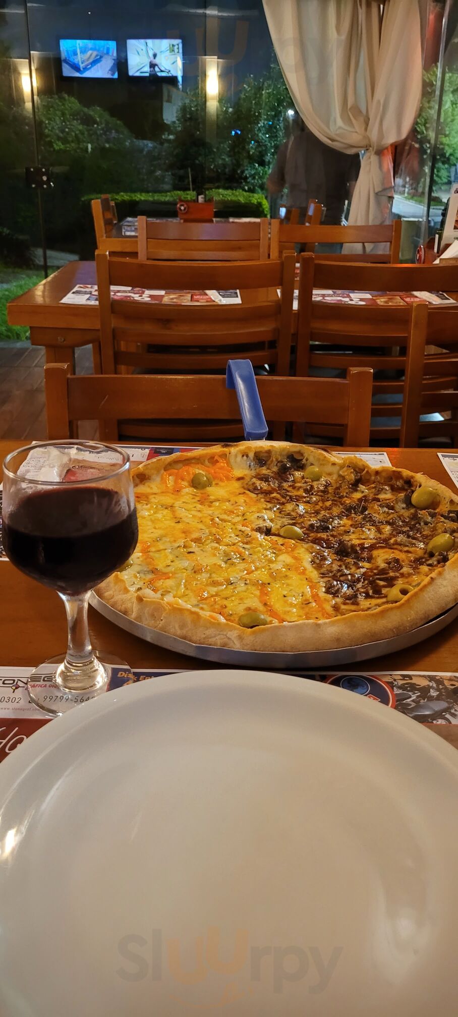 Pizza Hot