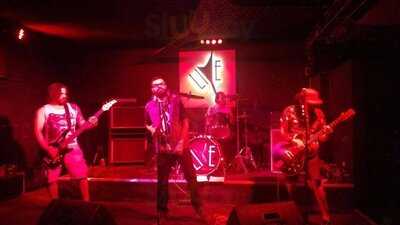 Live Music Bar