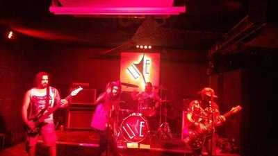 Live Music Bar