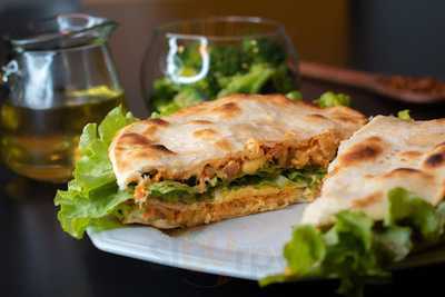 Saladino´s Esfiharia