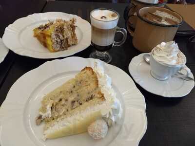 Confeitaria Akitutes