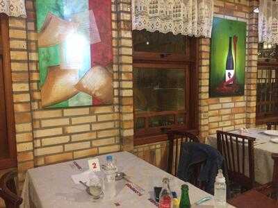 Restaurante E Pizzaria Brolese Solo