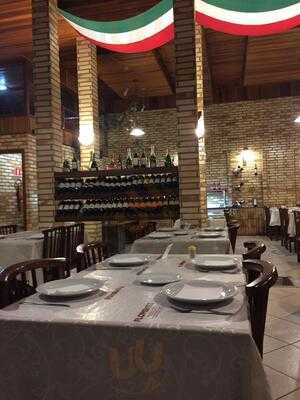 Restaurante E Pizzaria Brolese Solo