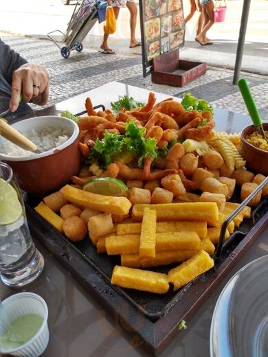 Monteiro Bar E Lanchonete