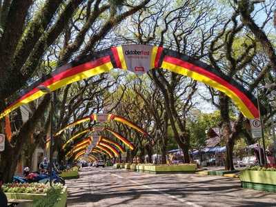 Confeitaria Dom Doce