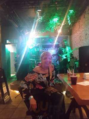 Santo Chico Bar