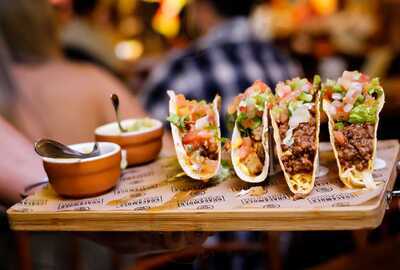 Cabrones Cocina Mexicana