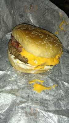 Mr Hoppy Beer & Burguer