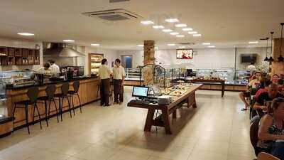 Itapanni Padaria & Café