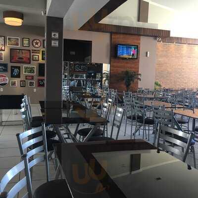 Porto 37 Restaurante & Pizzaria