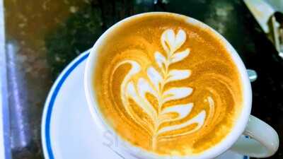 Pães E Frios Arco Iris