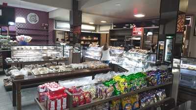 Cristal Panificio E Confeitaria