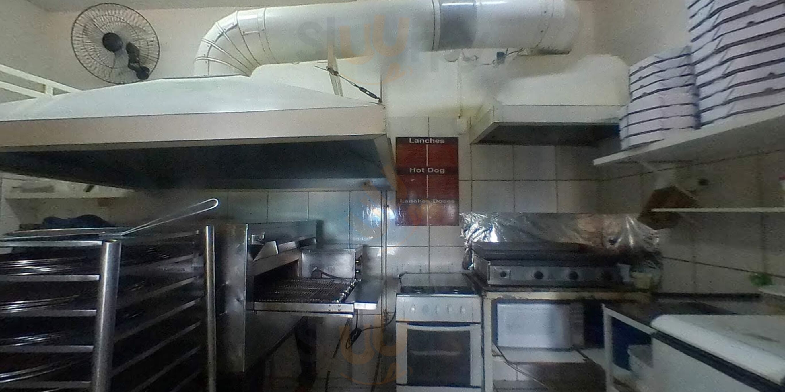 Clara Pizzaria E Lanches