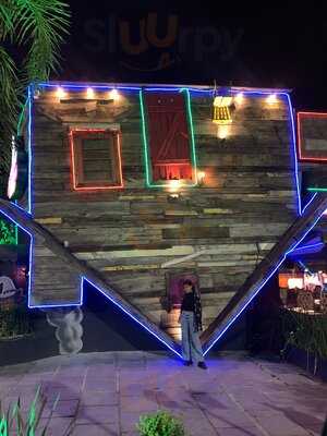 Toca Da Bruxa Pizzaria Temática