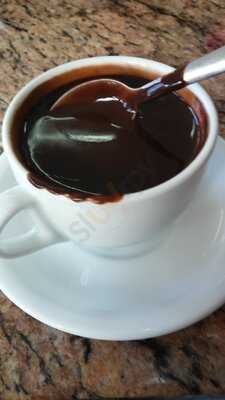 Padaria E Confeitaria Gisele