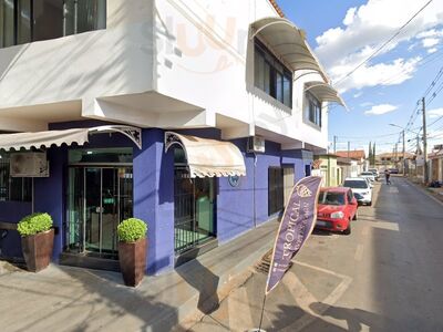 Bar Tropical