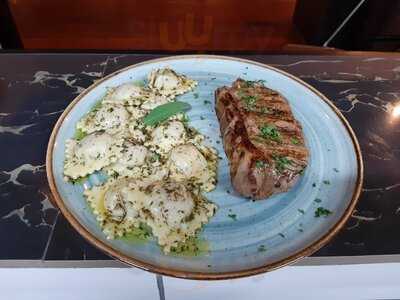 Zenzero Italian Bistrô