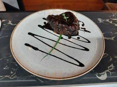 Zenzero Italian Bistrô