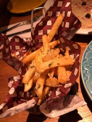 Lil - Lunch Music Bar.