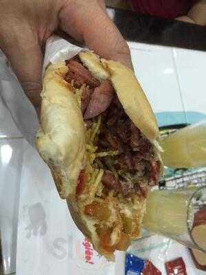 Kiko's Hot Dog