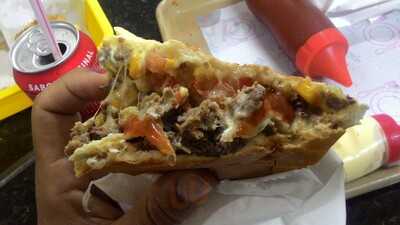 X-bom Lanches E Sucos