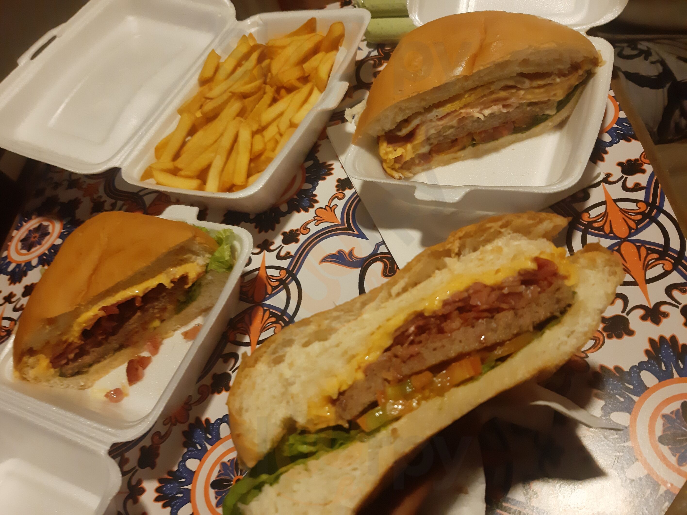 Lanchonete E Pizzaria Do Bujão