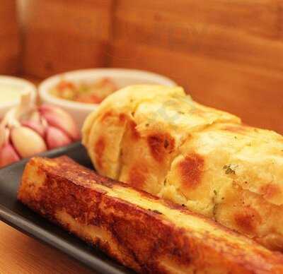 O Catherine Food & Drinks