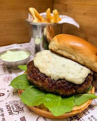 O Catherine Food & Drinks