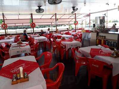 Kaskata Restaurante E Flutuante