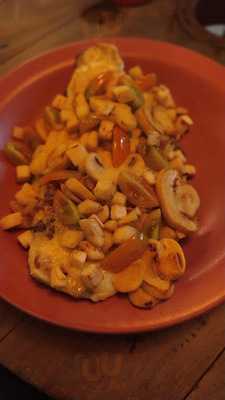 Capivaras Feira & Bar