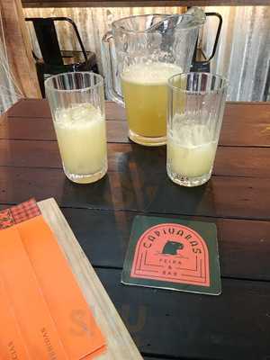 Capivaras Feira & Bar