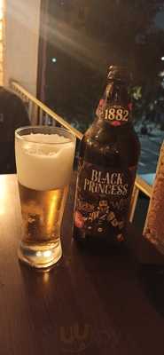 Quina Cuccina Tratoria