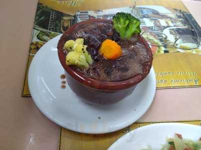 Lanchonete E Restaurante Charme Do Paraíso