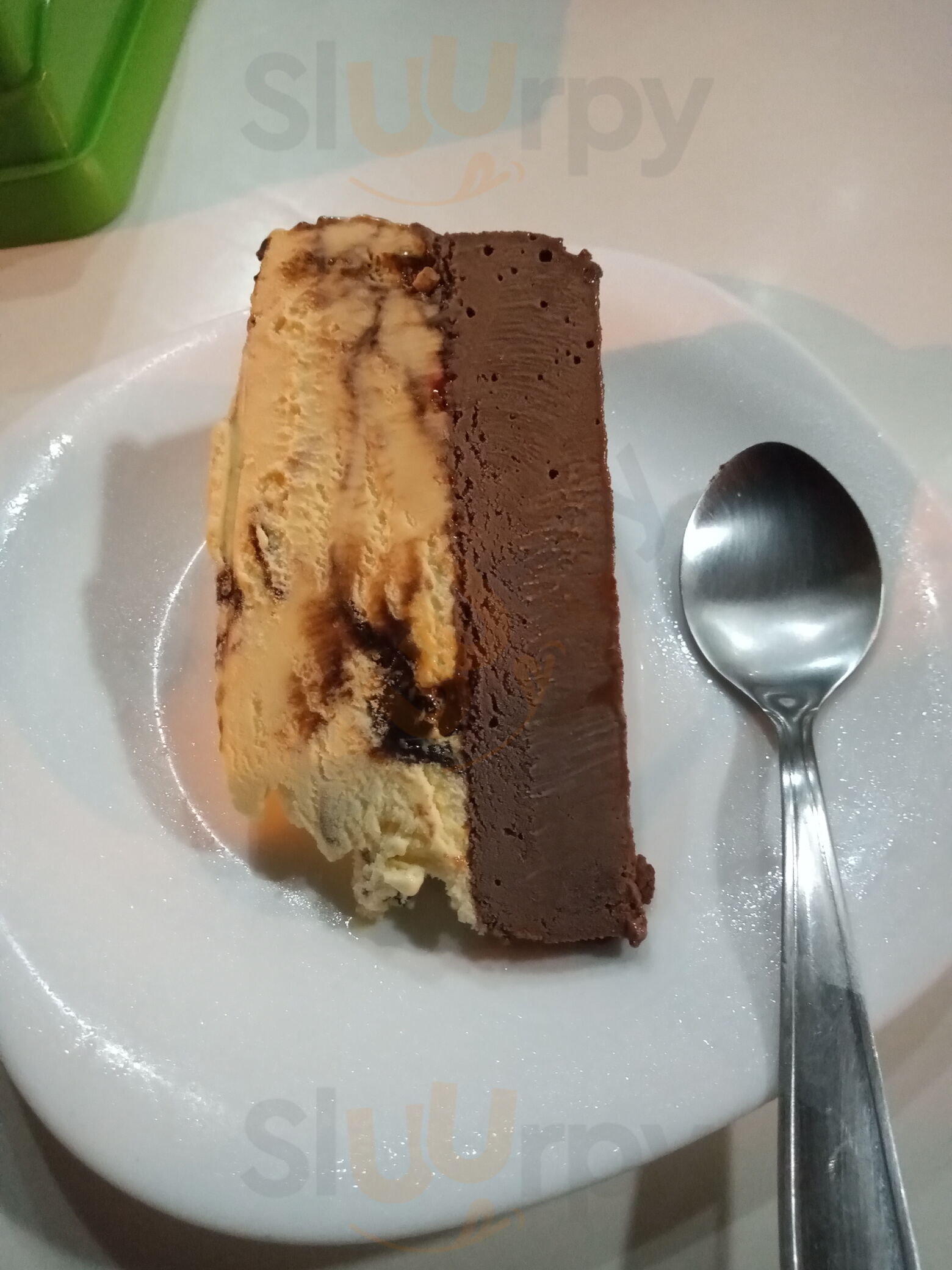 Sorveteria Sol De Verao Universitario
