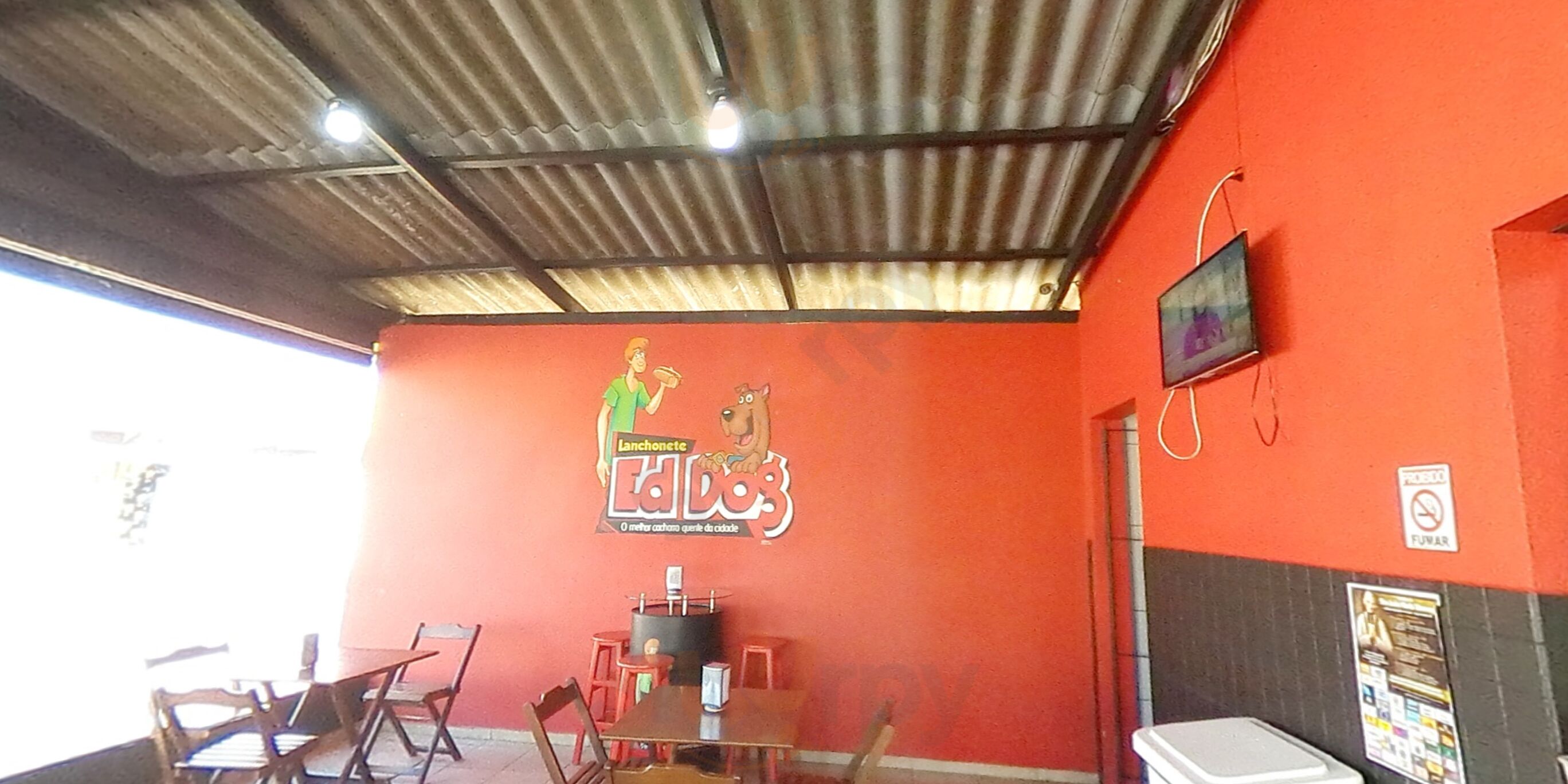 Ed Dog Lanches