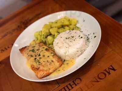 62 Restaurant Burger