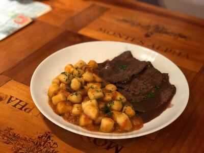 62 Restaurant Burger