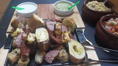 Tapaiuna Restaurante E Bar