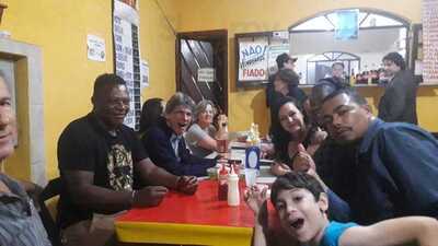 Lanchonete E Pastelaria Familiar