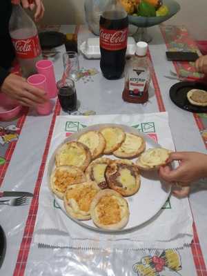 Pastelaria E Pizzaria Castelinho