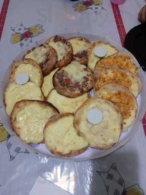 Pastelaria E Pizzaria Castelinho