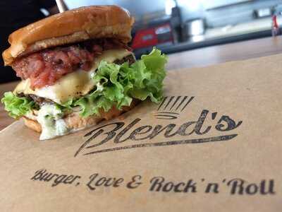 Blend's Food Truck