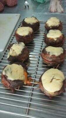 Emporio E Rotisseria Cadoro