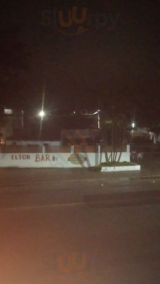 Bar Do Helton