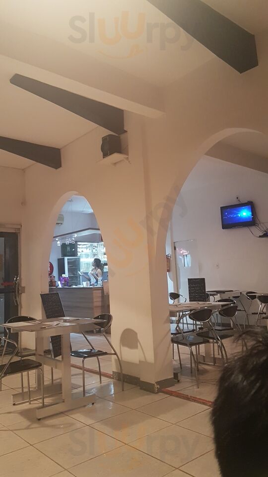 Petit Bistro