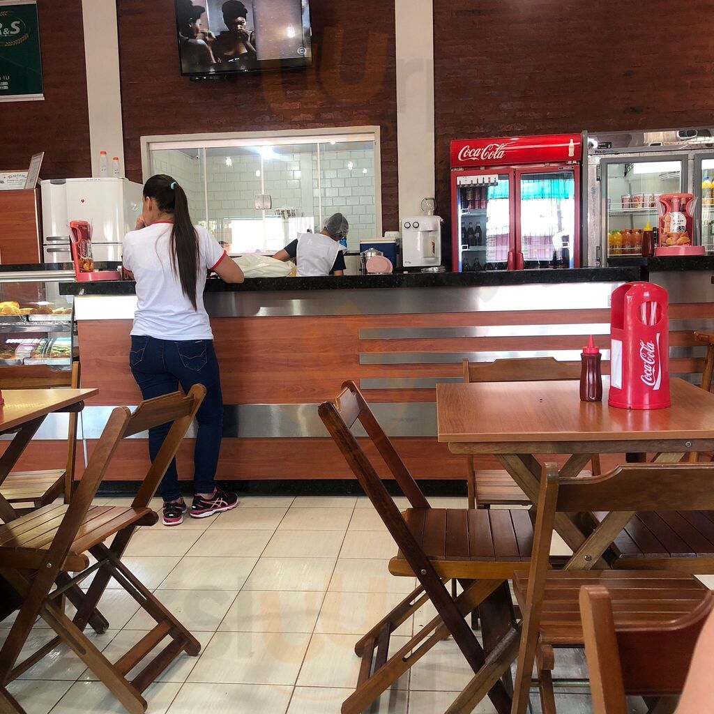 R &'s Salgados
