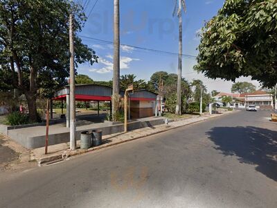 Halley Lanches