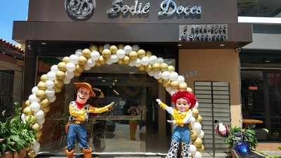 Doces E Delicias Bomboniere