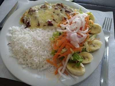 Helena Cafe & Bistro